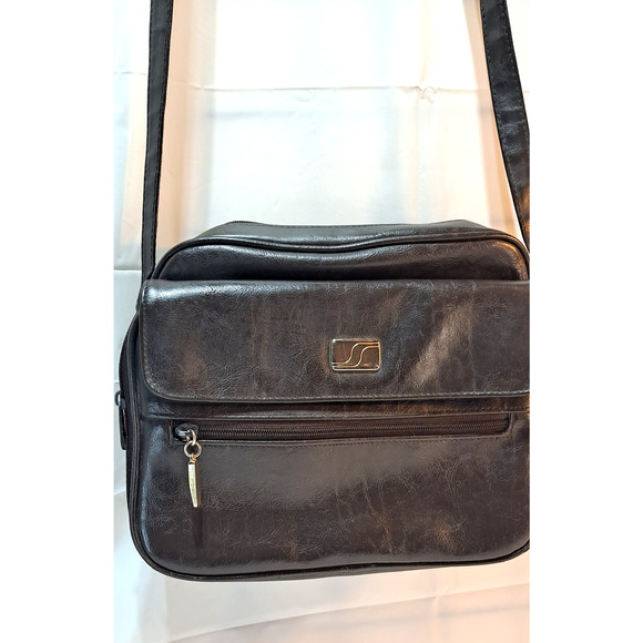 Functional, Multi-pocket Crossbody Handbag - Picture 1 of 7